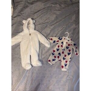 newborn baby snowsuit Lot